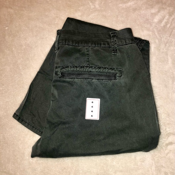 🌺 3/$15 Sonoma capris size 6 women’s pants - Picture 4 of 4